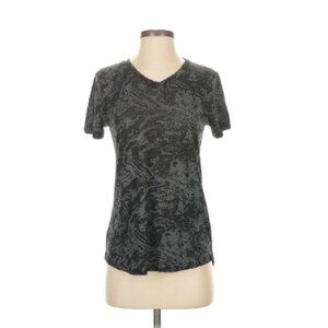 Tek Gear Dry Tek Grey Black Camo Short Sleeve Womens Shirt Size Medium NWOT